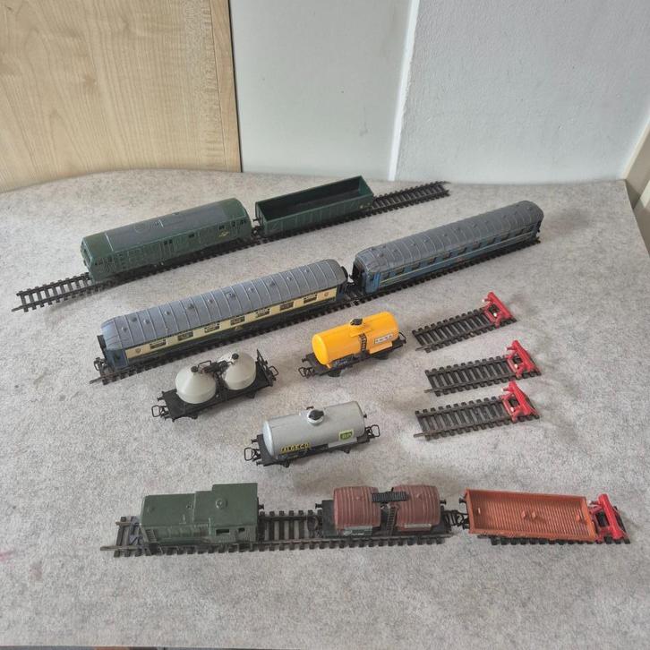 Jouef locomotief en wagons, Hobby en Vrije tijd, Modeltreinen | H0, Locomotief, Jouef, Ophalen of Verzenden