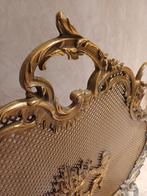 Haardscherm, Ophalen