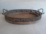 Plateau rural en bois avec bord en métal - décoratif, Enlèvement ou Envoi, Comme neuf, Ovale, Bois