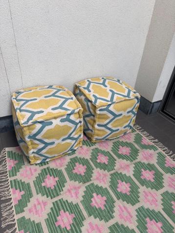 Tapijtje roze handgemaakt afmeting 120 x 120 cm  beschikbaar voor biedingen