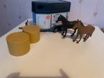 Bruder Paardentrailer + paarden en hooibalen, Dieren en Toebehoren, Ophalen, Zo goed als nieuw