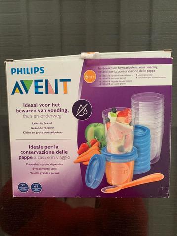 Avent bewaarpotjes met lepeltje beschikbaar voor biedingen