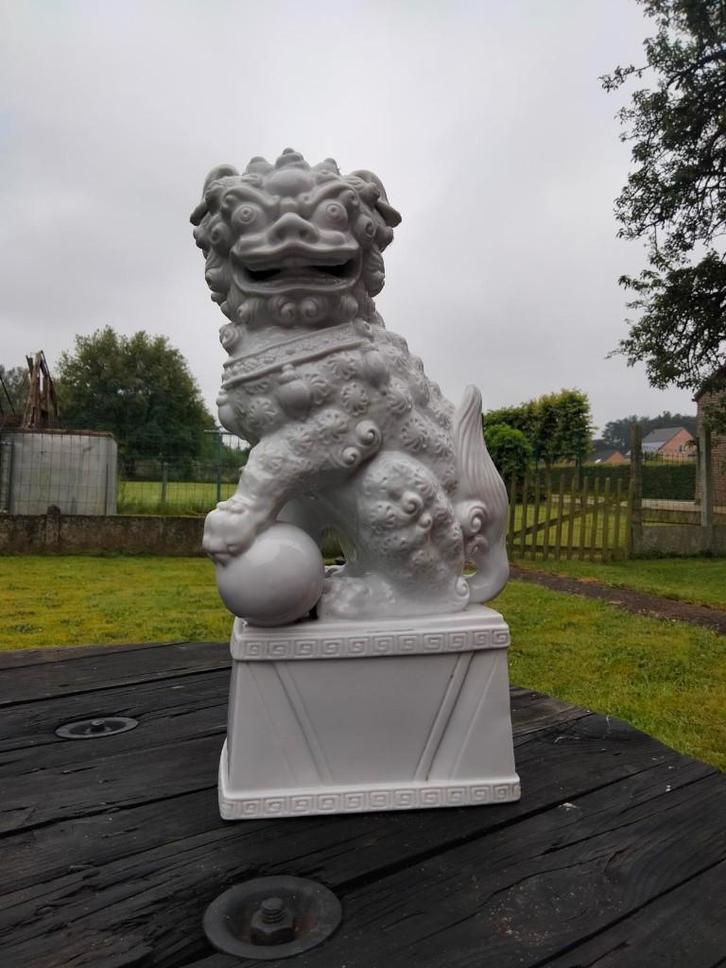 vintage foo dog tempelleeuw beeld porselein keramiek, Antiek en Kunst, Kunst | Niet-Westerse kunst, Ophalen of Verzenden