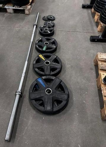 107,5kg Olympische Rubberen Lifemaxx Gewichten + Barbell beschikbaar voor biedingen
