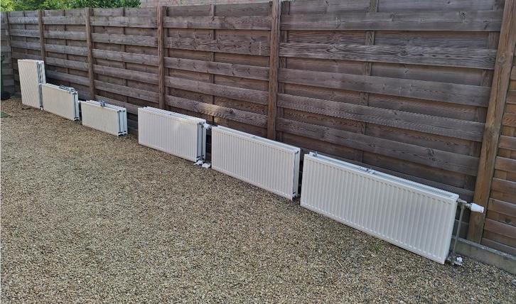 6 Radiatoren + toebehoren, Doe-het-zelf en Bouw, Verwarming en Radiatoren, Gebruikt, Radiator, 30 tot 80 cm, 60 tot 150 cm, Ophalen