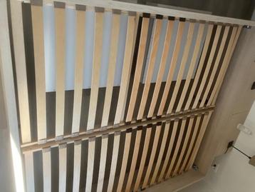 Lattenbodems 2m x 0.9m beschikbaar voor biedingen