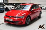 Volkswagen Golf 1.5 eTSI Life DSG - NAVI / CAMERA / SMARTLIN, Stof, Euro 6, USB, 127 g/km