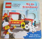 Bij de brandweer (Lego City), Livres, Livres pour enfants | 0 an et plus, Lego City, Enlèvement, Utilisé