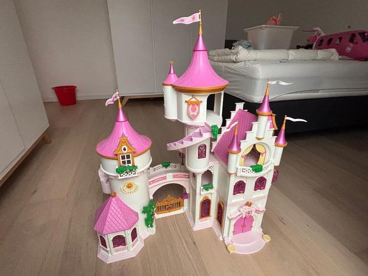 Playmobil groot kasteel en toebehoren, Enfants & Bébés, Jouets | Playmobil, Comme neuf, Ensemble complet, Enlèvement