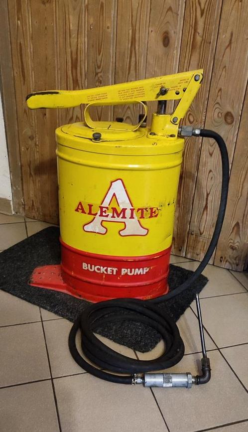 Pompe à huile Alemite (vintage), Antiquités & Art, Antiquités | Outils & Instruments, Enlèvement