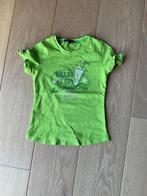 2 t-shirt’s groen maat 110, Ophalen of Verzenden, Zo goed als nieuw, Meisje, Shirt of Longsleeve