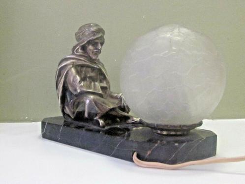 Lampe veilleuse Orientaliste argentée Art-Déco 1930 L'Hoëst, Antiquités & Art, Antiquités | Éclairage, Enlèvement ou Envoi