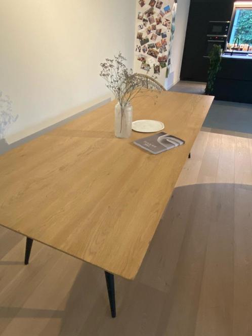 Verzorgde eiken tafel, Huis en Inrichting, Tafels | Eettafels, Zo goed als nieuw, 50 tot 100 cm, 200 cm of meer, Vijf personen of meer