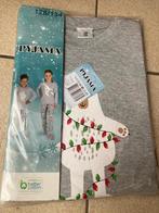 Nieuwe grijze kerstpyjama - Maat 128 / 134, Kinderen en Baby's, Kinderkleding | Maat 128, Ophalen of Verzenden, Nieuw, Nacht- of Onderkleding