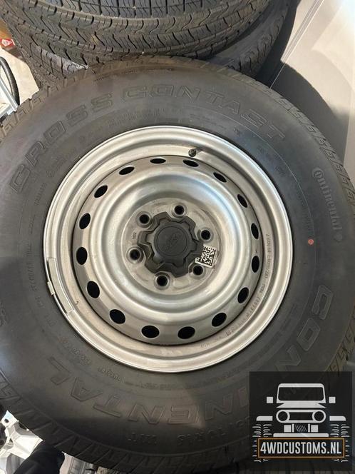 Banden en velgen set van 4   255/70/r16  ford ranger 2011-20, Auto-onderdelen, Banden en Velgen, Banden en Velgen, Personenwagen