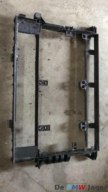 koeler Frame BMW 5serie E39 7serie E38 diesel 17112247356 beschikbaar voor biedingen