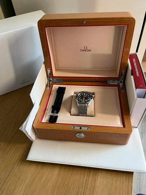 Montre Omega Seamaster Diver 300M, Handtassen en Accessoires, Horloges | Heren, Zo goed als nieuw, Omega, Staal, Staal, Ophalen