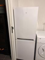 Ijskast/diepvries, Elektronische apparatuur, Koelkasten en IJskasten, Ophalen, Gebruikt, 60 cm of meer, Met aparte vriezer