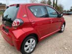 TOYOTA AYGO, Autos, Toyota, Rouge, Euro 5, Achat, Entreprise