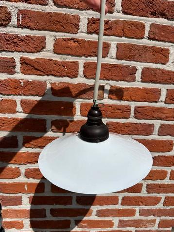 Vintage hanglamp beschikbaar voor biedingen