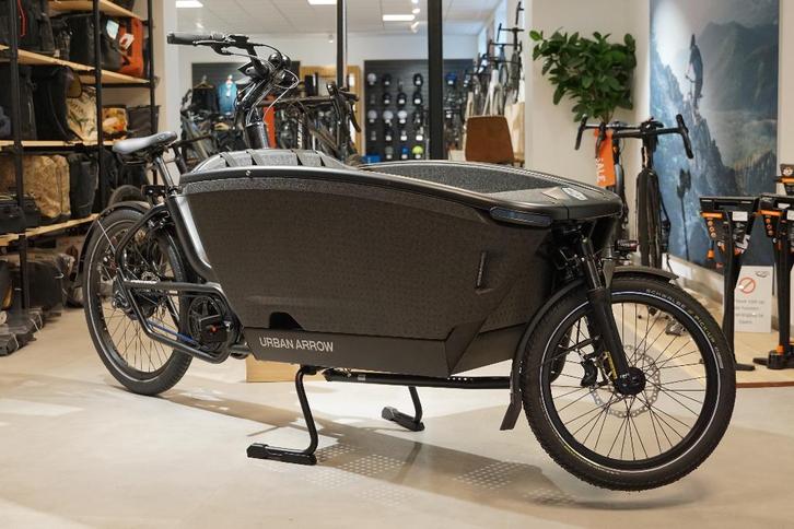 Urban Arrow FamilyNext demofiets met Garantie, Fietsen en Brommers, Fietsen | Bakfietsen, Zo goed als nieuw, Overige merken, 3 kinderen