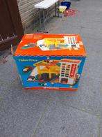 Fisher Price Parking Ramp Service Center 930, Ophalen, Gebruikt, Speelset