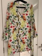 Kleedjes essentiel 34, Enlèvement ou Envoi, Au-dessus du genou, Essentiel, Comme neuf