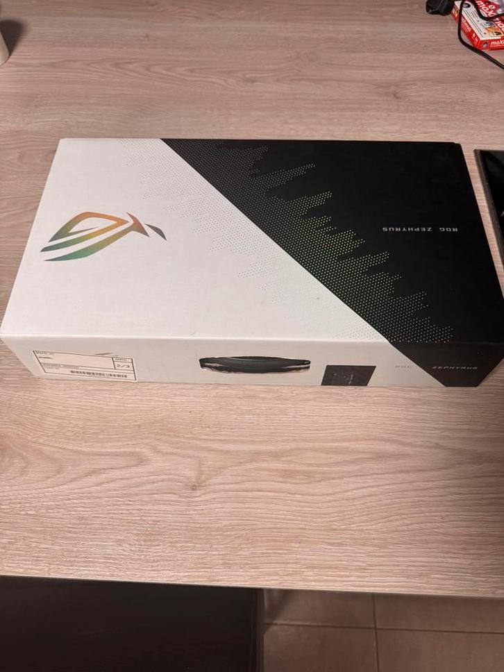 Asus ROG ZEPHYRUS G14, Computers en Software, Windows Laptops, Zo goed als nieuw, SSD, Ophalen