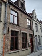 Charmant huis te koop centrum Brugge, Immo, Huizen en Appartementen te koop, Tot 200 m², Brugge, 3 kamers, Tussenwoning