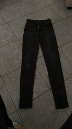 Broek LEVI’S maat 28 skinny, Kleding | Dames, Ophalen of Verzenden, Zo goed als nieuw
