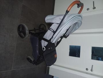 Kinderwagen beschikbaar voor biedingen