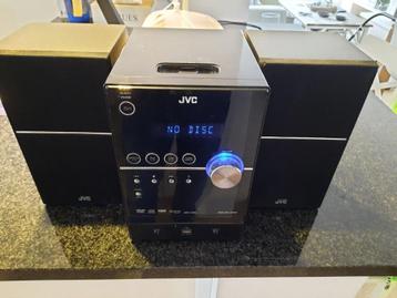 Micro muziek systeem JVC in goede staat MP3 beschikbaar voor biedingen