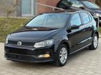 VOLKSWAGEN POLO 1.0i • !89.000KM! • AUTO AIRCO • GEKEURD VVK, Auto's, Voorwielaandrijving, Stof, Start-stop-systeem, Zwart