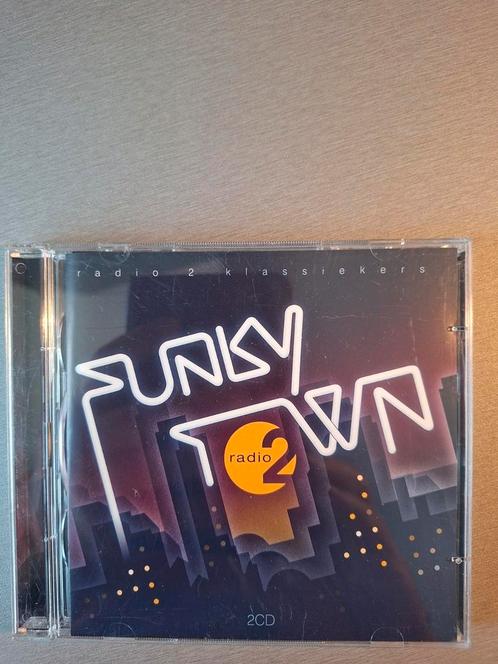 2cd. Funky Town. Radio 2., Cd's en Dvd's, Cd's | Verzamelalbums, Zo goed als nieuw, Ophalen of Verzenden