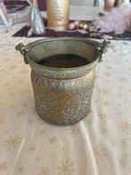 Antiek bronzen emmertje, Enlèvement, Bronze