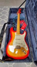 FAKE Fender Stratocaster custom shop, Muziek en Instrumenten, Snaarinstrumenten | Gitaren | Elektrisch, Ophalen, Zo goed als nieuw