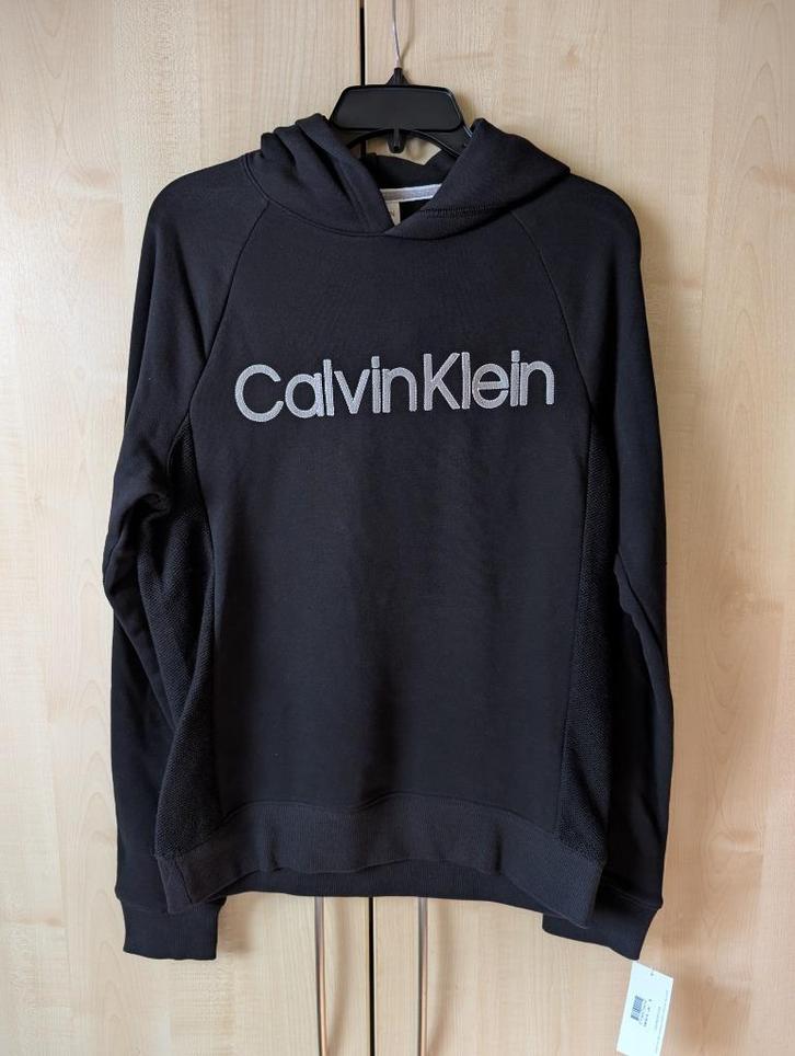 Nieuwe Calvin Klein Hoodie – Zwart met Logo, Kleding | Heren, Truien en Vesten, Nieuw, Maat 48/50 (M), Zwart, Ophalen of Verzenden