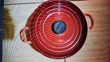 Cocotte LECREUSET  beschikbaar voor biedingen