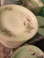 Service assiette pour banquet, Enlèvement