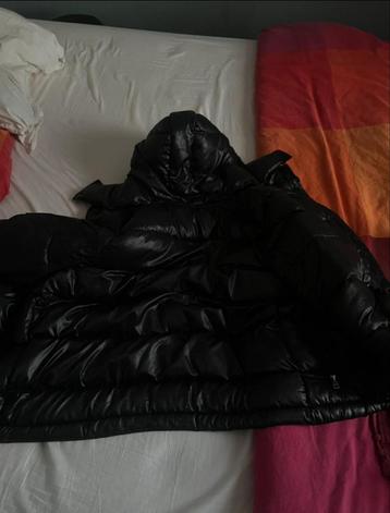 Moncler Maya, Moncler, Enlèvement ou Envoi, Porté, Taille 48/50 (M)