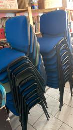 Chaises neuves à la pièce ou en groupe 10eur, Zo goed als nieuw