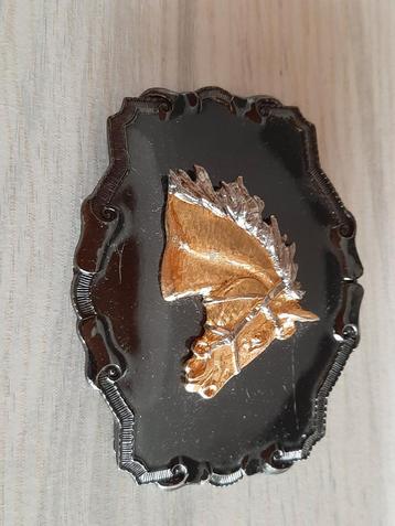 BUCKLE beschikbaar voor biedingen