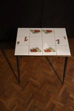 Verschillende bijzettafeltjes te koop:  8 - 15  euro, Ophalen, Gebruikt, Hout