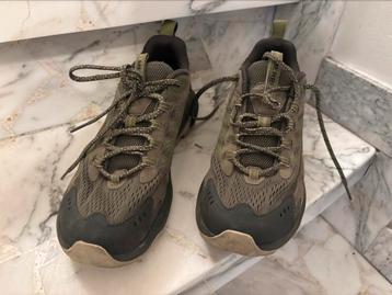 Zeer nette Merrell wandelschoenen maat 42 beschikbaar voor biedingen