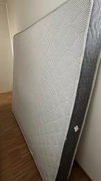 Matelas gratuit, propre, rarement utilisé (1000 Bruxelles), Maison & Meubles, Matelas, Comme neuf, Enlèvement, 180 cm