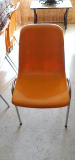 6 chaises orange clair modèle  Orly de 1987, Maison & Meubles, Chaises, Autres matériaux, Enlèvement, Cinq, Six Chaises ou plus