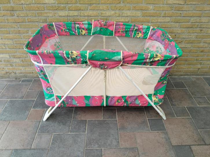 kinderbed/reisbedje, Kinderen en Baby's, Kinderkamer | Bedden, Gebruikt, Minder dan 140 cm, 70 tot 85 cm, Matras, Ophalen