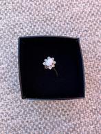 Oude gouden ring met steentjes, Ophalen of Verzenden, Zo goed als nieuw, Goud, Dame