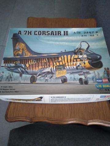 Te koop A-7H Corsair ll 1/72  beschikbaar voor biedingen