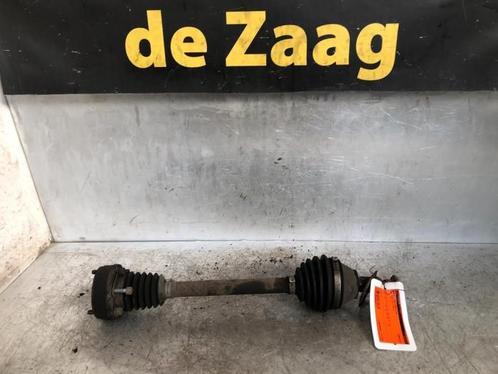 Aandrijfas links-voor van een Volkswagen Polo, Auto-onderdelen, Remmen en Aandrijving, Volkswagen, Gebruikt, 3 maanden garantie